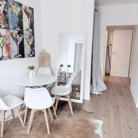 Stay Cologne City Apartment *